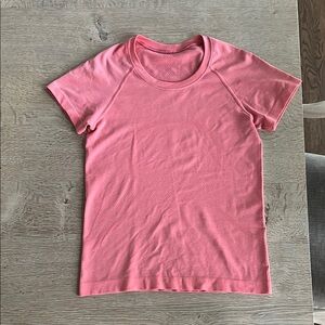 Lululemon Pink Short Sleeve T-Shirt